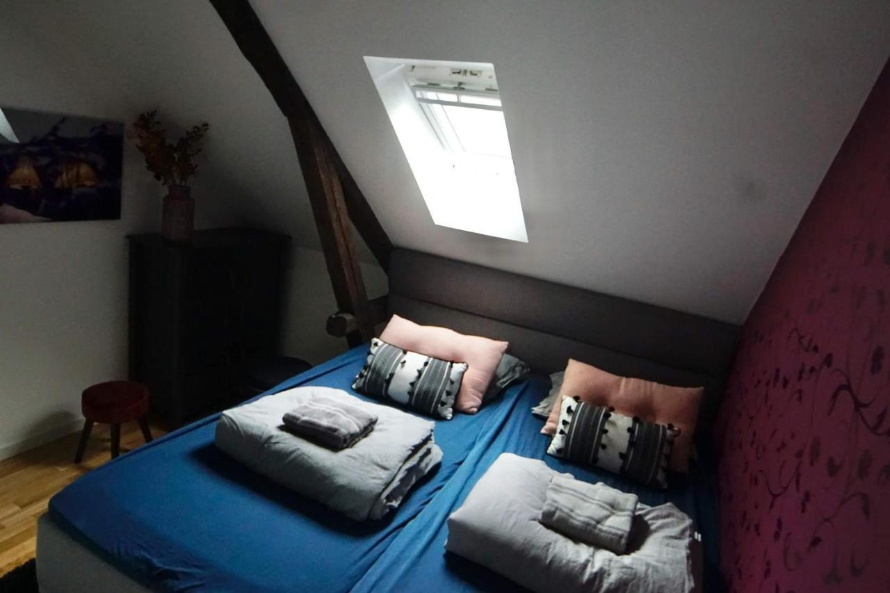 Downtown Loft With Shared Bathroom Homestay Alesund